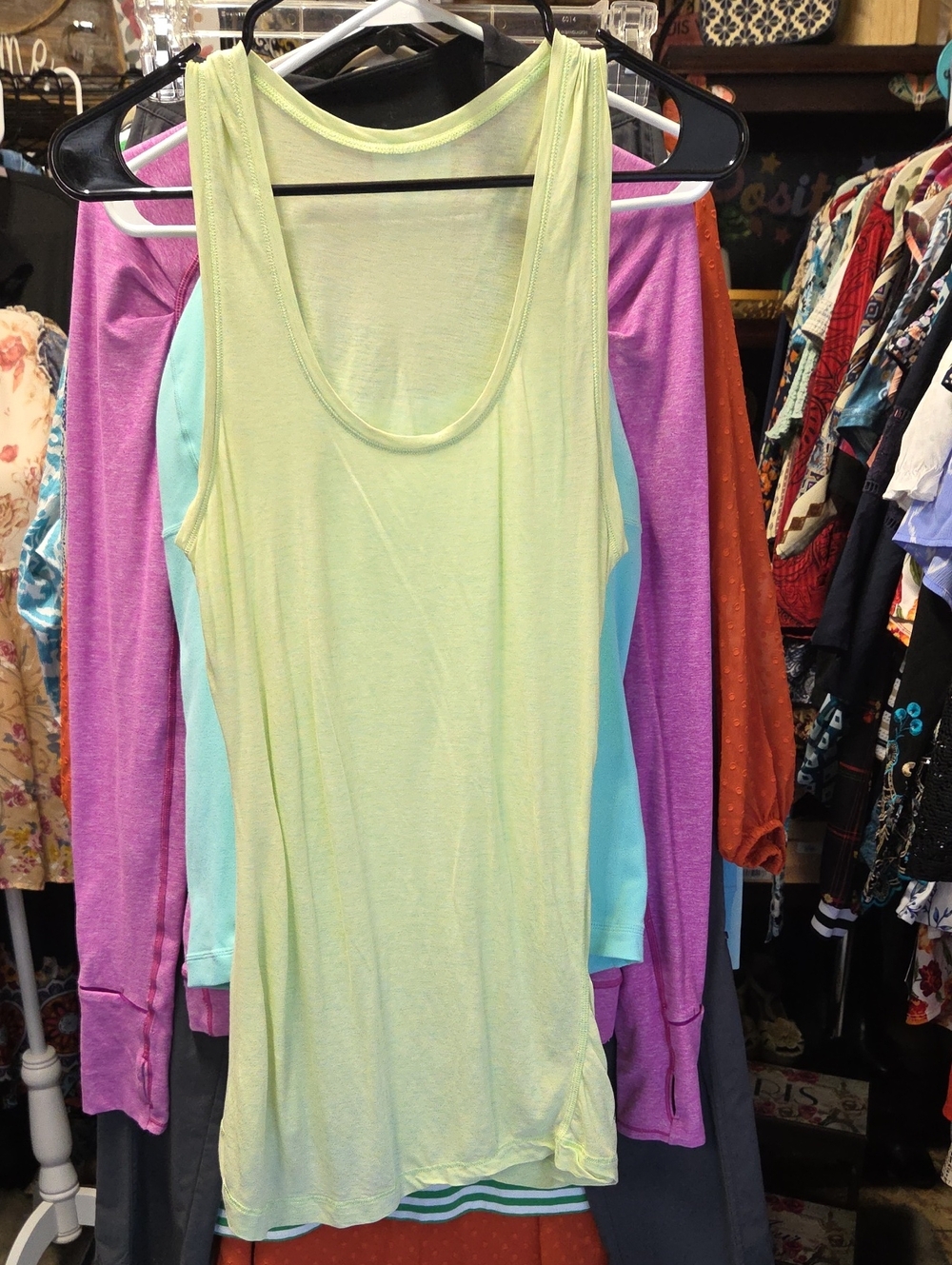 lululemon athletica Light Lime Scoop Neck Tank